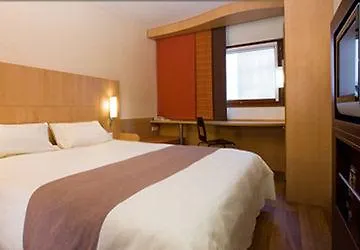 B&B Hotel Orly Chevilly-Larue - Nationale 7 Hotel