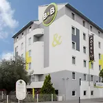 Orly - Nationale 7 Hotel 2*