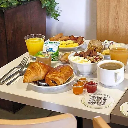 Orly - Nationale 7 Hotel