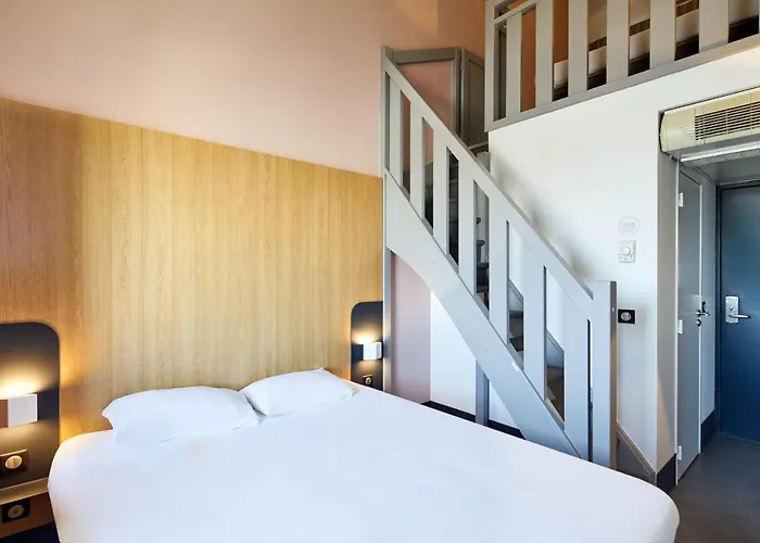 Hotel Orly - Nationale 7